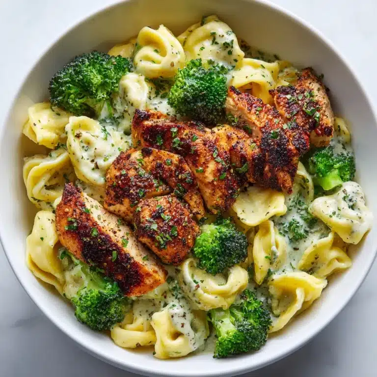 Garlic Parmesan Chicken Tortellini: A Delicious & Easy Recipe